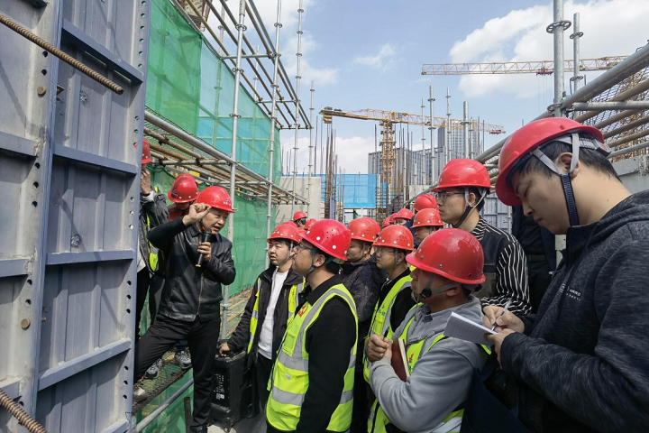 365Ӣ������(����)���޹�˾-Official website