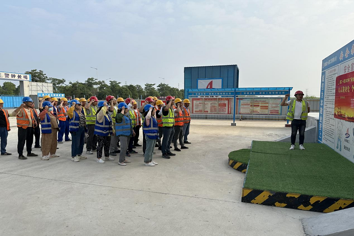 365Ӣ������(����)���޹�˾-Official website