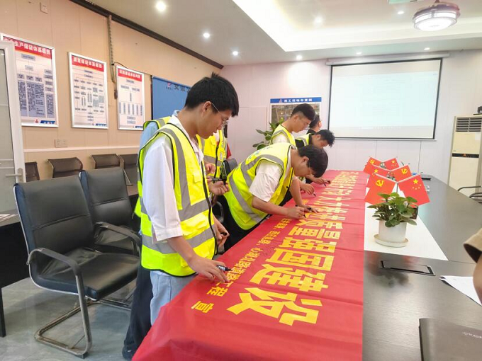 365Ӣ������(����)���޹�˾-Official website