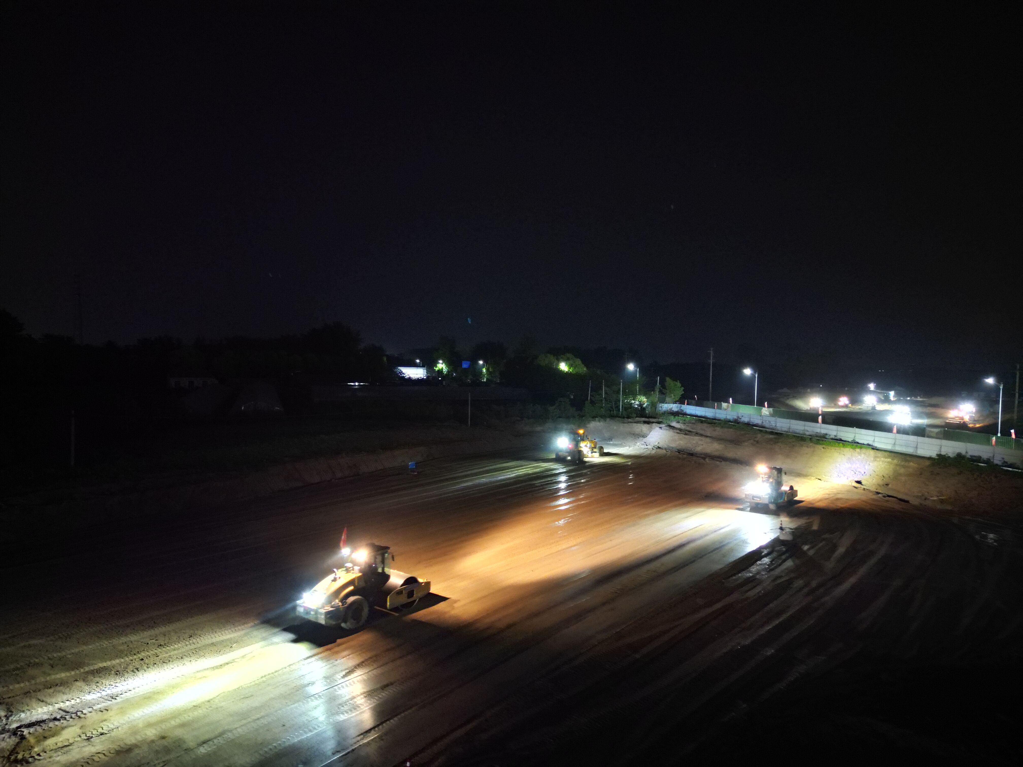 365英国上市(集团)有限公司-Official website