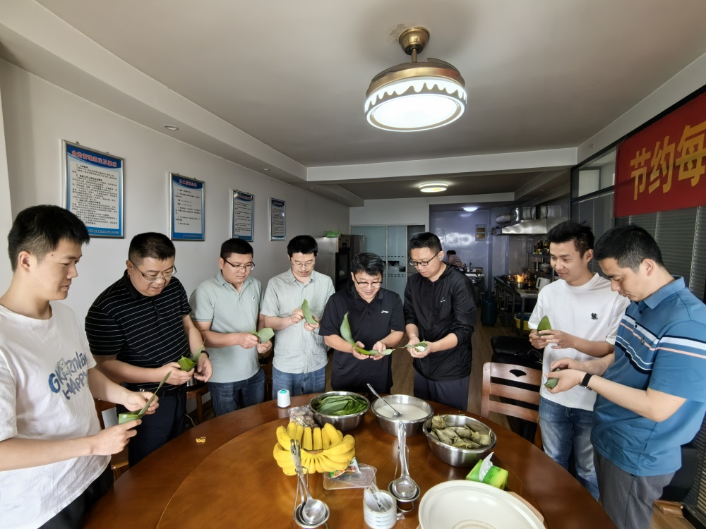 365英国上市(集团)有限公司-Official website