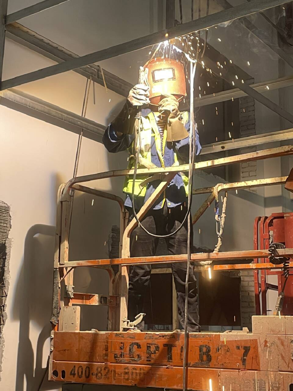 365英国上市(集团)有限公司-Official website