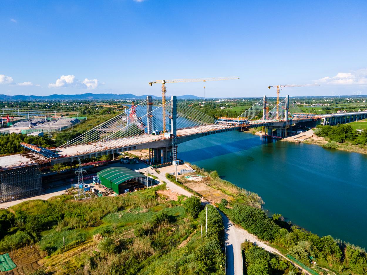 365英国上市(集团)有限公司-Official website