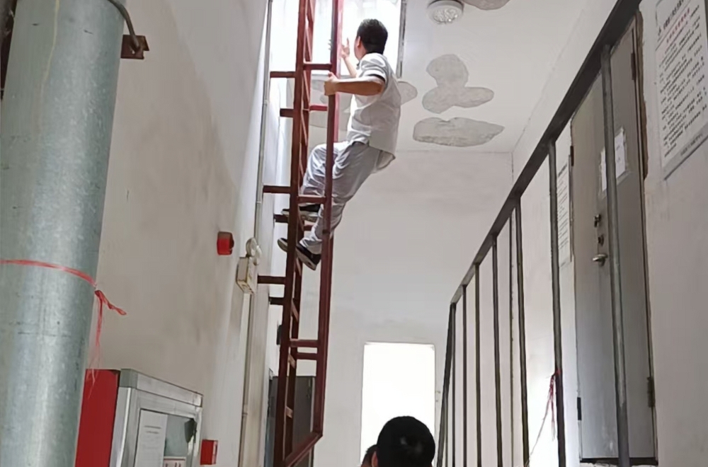 4e5733a629480916abf60d9b529a3bf8.jpg
