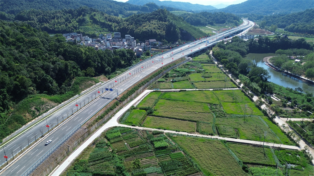 365英国上市(集团)有限公司-Official website