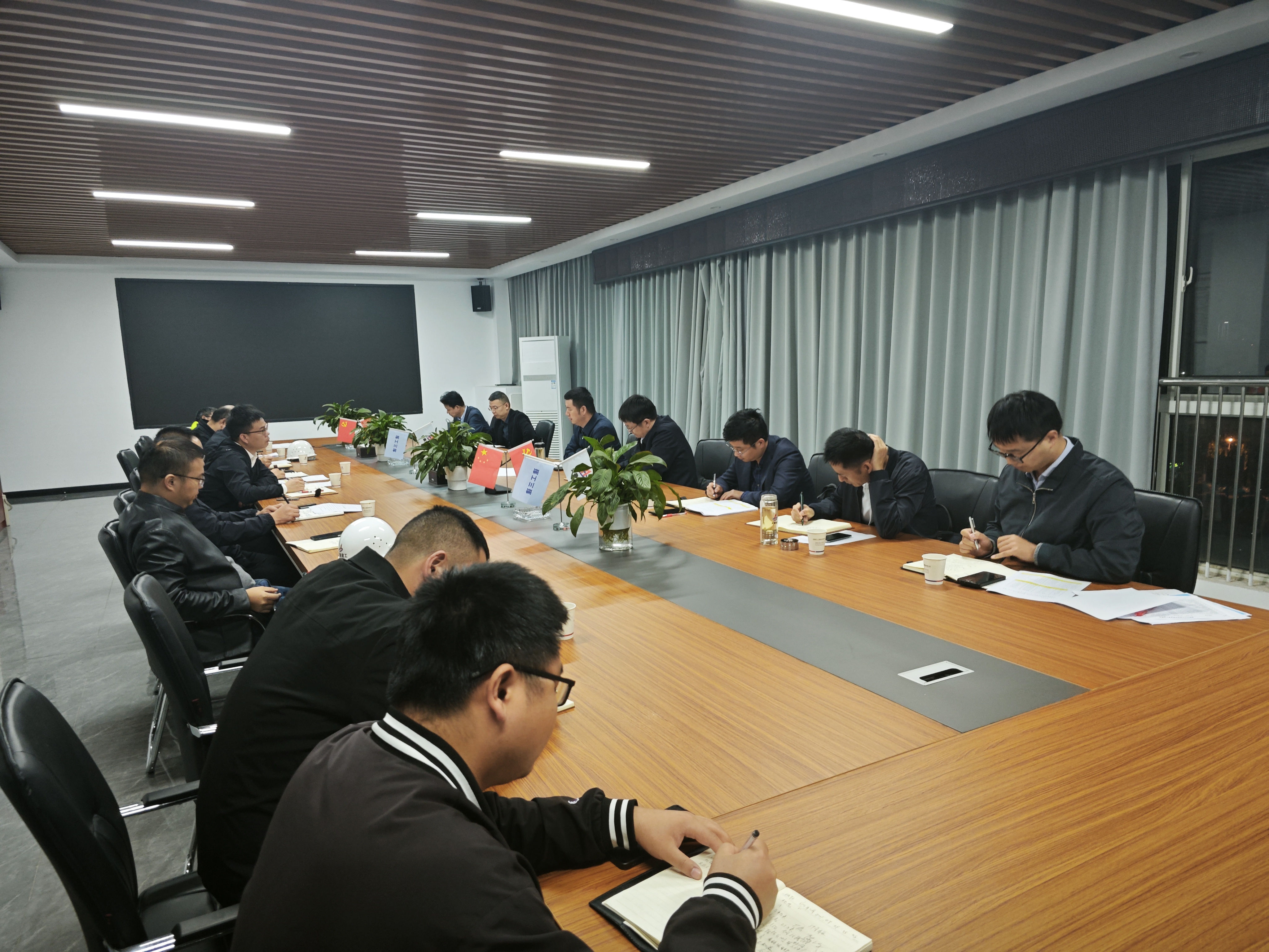 365英国上市(集团)有限公司-Official website