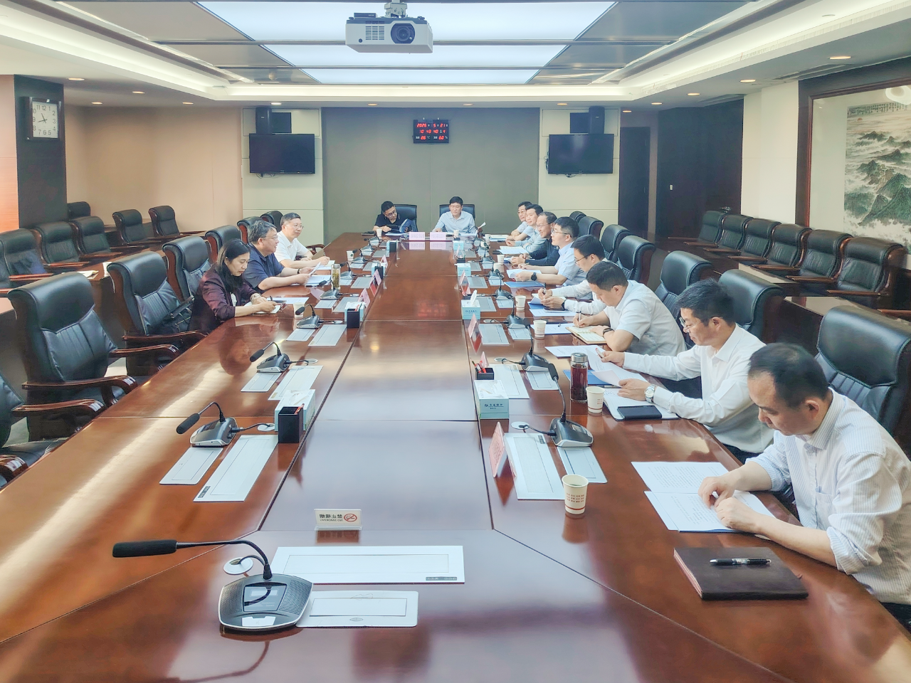 365英国上市(集团)有限公司-Official website